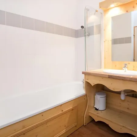 Apartment Hameau 8 101 - & Piscine 4 Pers
