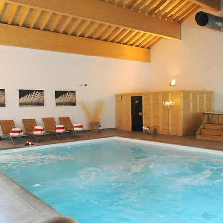 Apartment Hameau 8 101 - & Piscine 4 Pers *