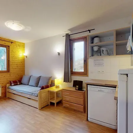 Apartment Hameau 8 101 - & Piscine 4 Pers